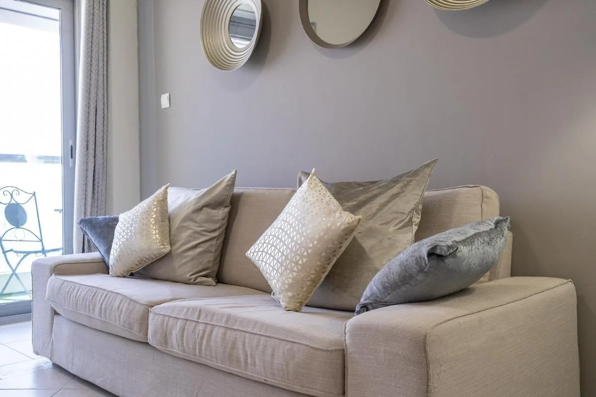 Stunning 1-Bedroom Apartment With Marina Views Dubai 0*,  United Arab Emirates