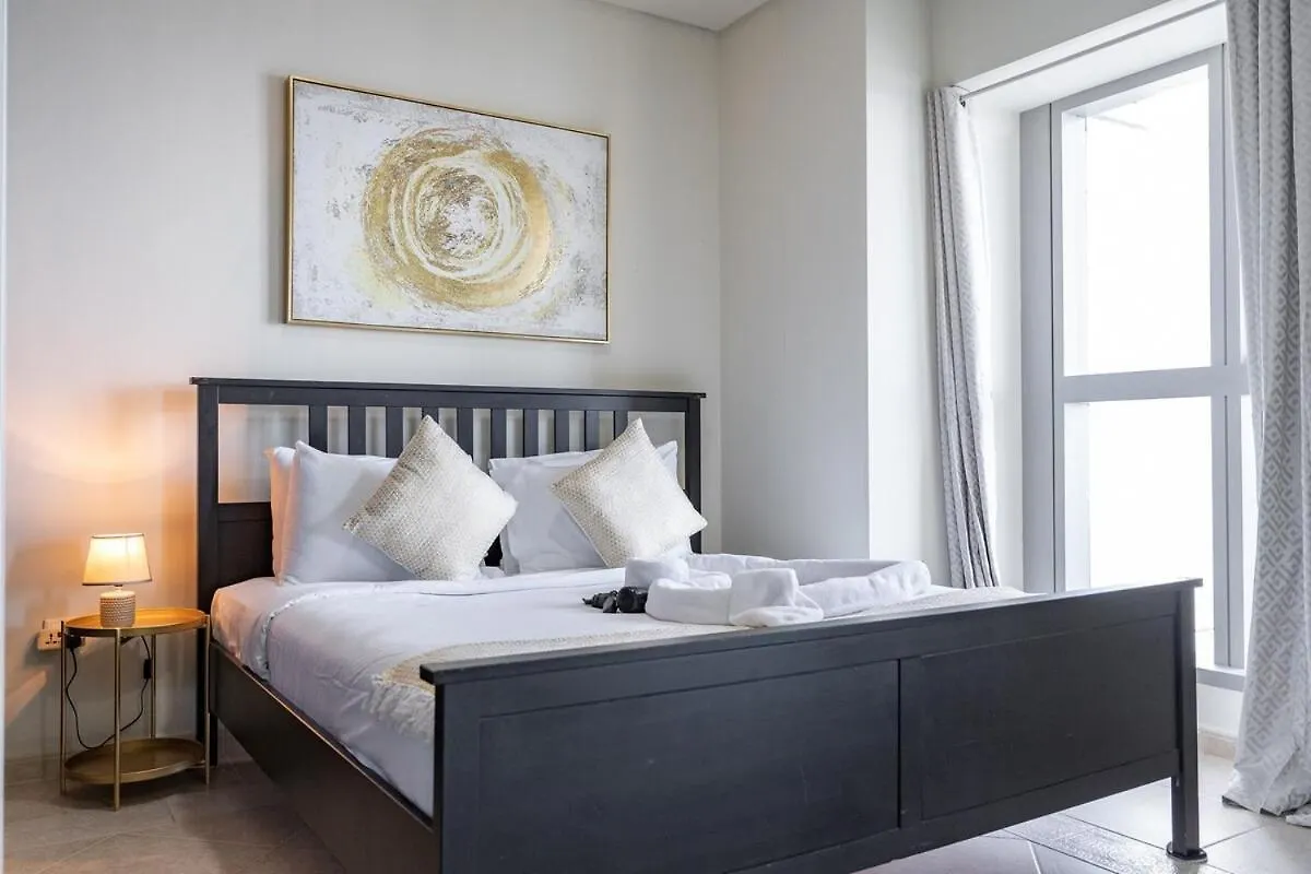 Stunning 1-Bedroom Apartment With Marina Views Dubai United Arab Emirates