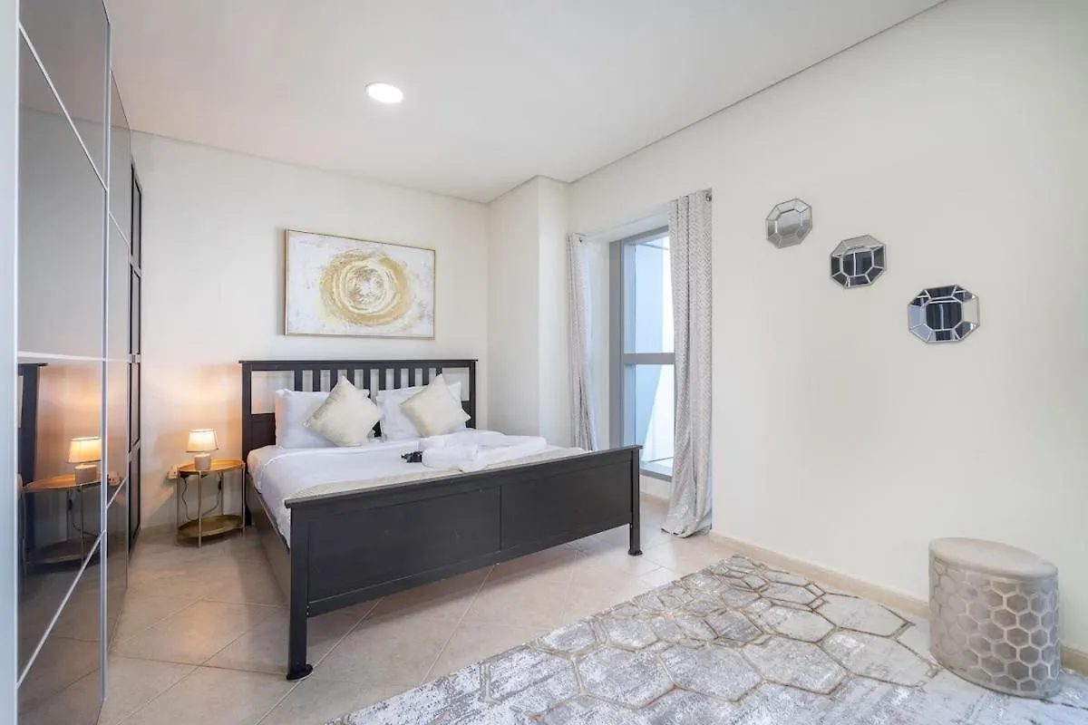 Stunning 1-Bedroom Apartment With Marina Views Dubai United Arab Emirates
